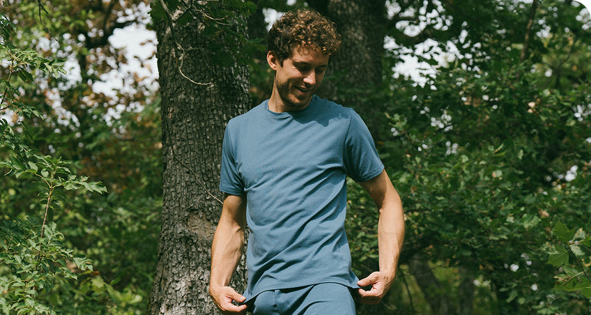 T-SHIRT <em class="fw-500">manches courtes</em>