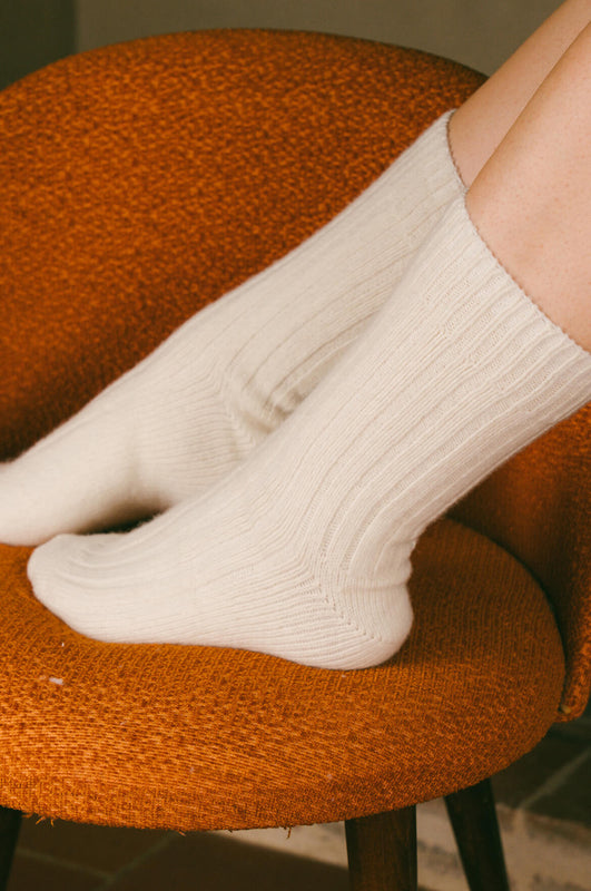 Pétrone chaussettes chaudes côtelées laine mérinos blanc crème femme vignette