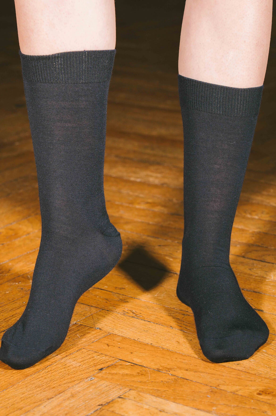 Pétrone chaussettes laine mérinos bleu marine femme vignette