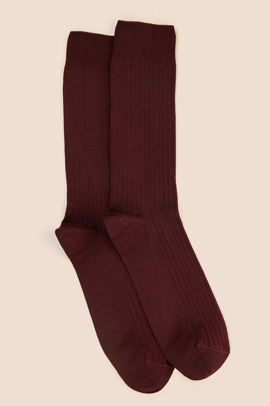 Pétrone chaussettes côtelées mi-mollet en fil d'Ecosse italien bordeaux foncé hommes