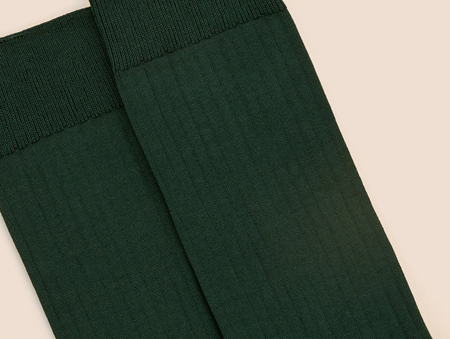 Pétrone chaussettes côtelées mi-mollet en fil d'Ecosse italien vert bouteille hommes#couleur_vert-bouteille