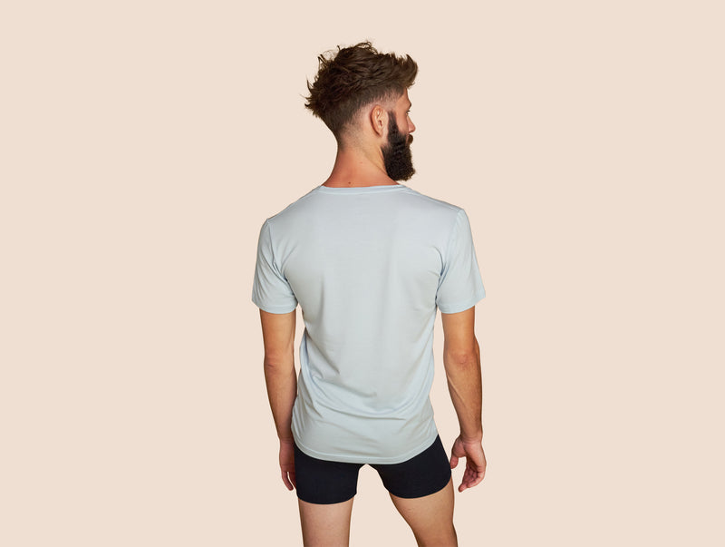 Pétrone T-shirt col V coton pima micromodal bleu ciel homme#couleur_bleu-ciel