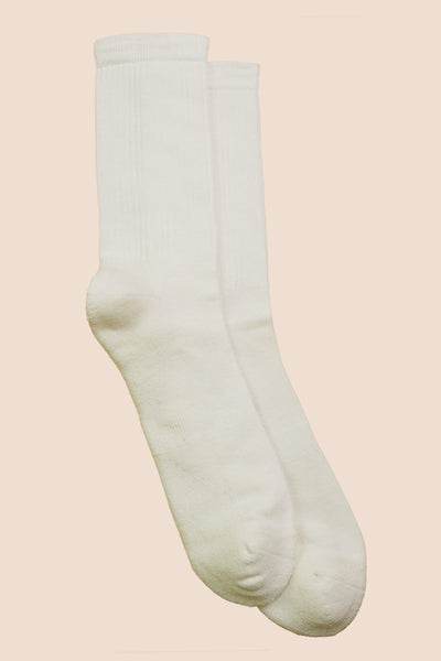 Petrone-chaussettes-tennis-coton-bio-unies-hautes-homme-blanc-creme-posees